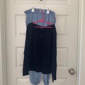 Bohemian style jeans with matching navy top (outfit)